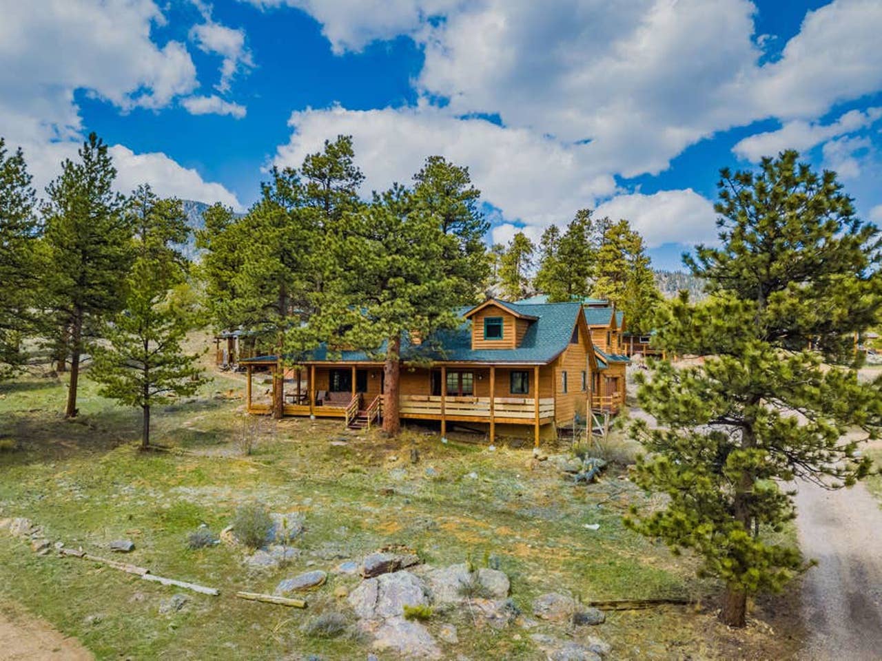 3 bedroom vacation home for AirBnB in Estes Park, CO